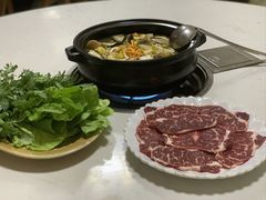 -菌之家·专业纯野生菌火锅·特色炒菌
