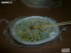 小馄饨-黄阿姨锅贴大王(万航渡路店)