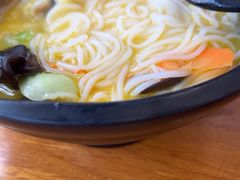 -桥香园过桥米线(国贸店)