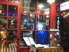 -席娜卡琳火车铁道夜市