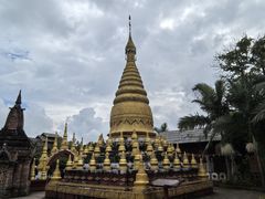 -一寨两国风景区