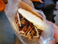 -烤鸭肉夹馍鸭汤店