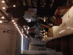 -卡佩罗意大利餐厅及酒吧Al Cappello Trattoria