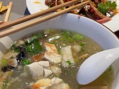 -陈熹公民族美食文化餐厅(中华广场店)