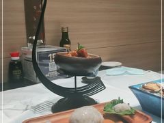 -红鼎豆捞·非遗鲍皇汤火锅(宝丰路店)