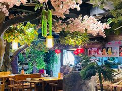 -城墙拐拐火锅(三峡广场黑金冠店)