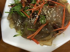 -雪乡人家东北菜·铁锅炖一切(高斯路店)