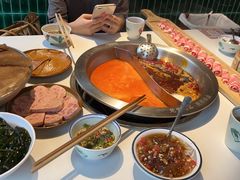 -卤校长重庆火锅(国兴店)