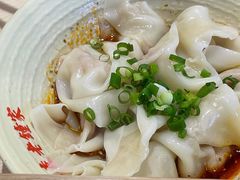 红汤抄手-协茂森老钟家(龙湖滨江天街店)