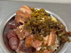 -梁阿婆廿年老牌扣肉糯米饭
