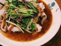 石河子凉皮-塔哈尔·新疆盛宴(城西银泰店)