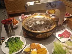 -山焱·炭火自助烤肉(周浦万达店)