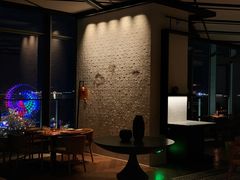 -瑰丽酒店·海吧·天际下午茶·现场DJ·天台酒吧
