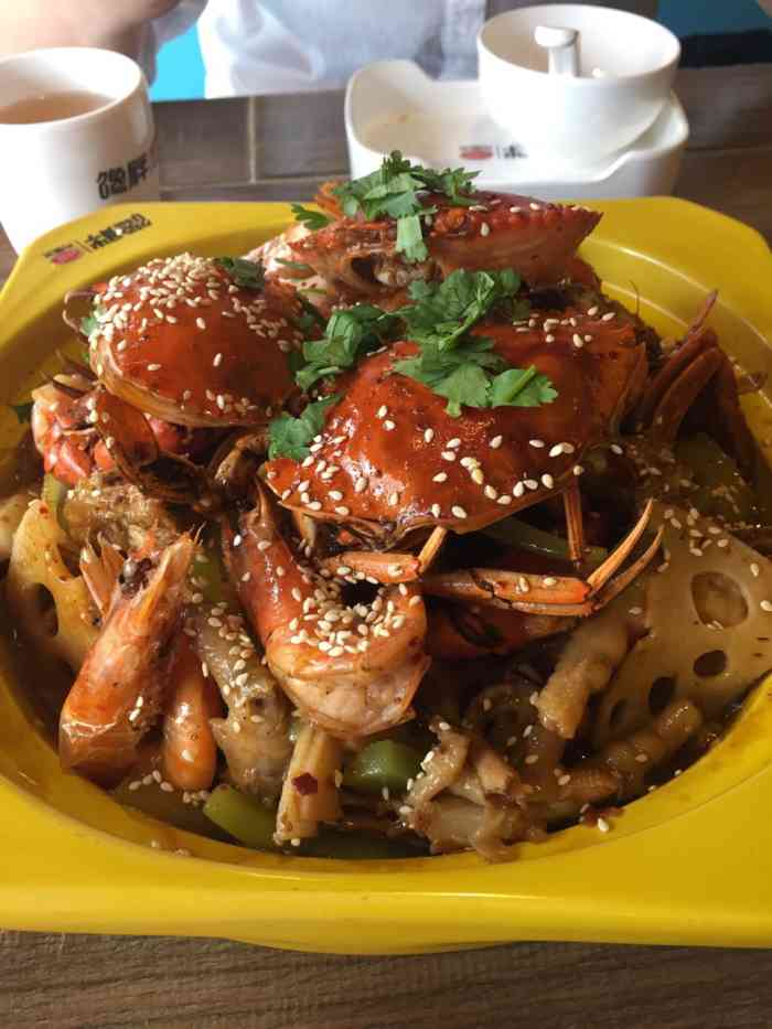 馋胖肉蟹煲-"周日路过,看了一下评价后直奔过来尝鲜,口.