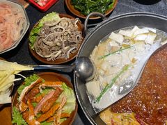 -重庆故事姊妹老火锅(财经学院店)