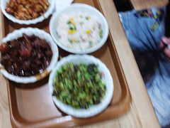 -泰润8号饭堂(闻喜路店)