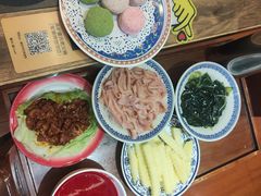 -沸炉重庆老火锅(军事博物馆店)