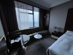 -上海龙之梦万丽酒店