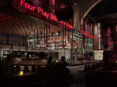 -FOUR PLAY BAR