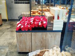 -皇冠幸福里动物奶油生日蛋糕(石桥店)
