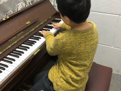 -The ONE 智能钢琴教室音乐恋琴吧·青岛市海玖玖艺术培训学校