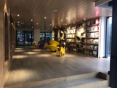 -小凉帽之家酒店(甘坑古镇店)