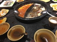 -宽板凳老灶火锅(外馆斜街店)