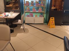 -必胜客(桂林中山店)