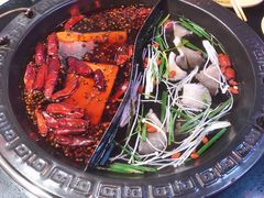 -宽板凳老灶火锅(南礼士路店)