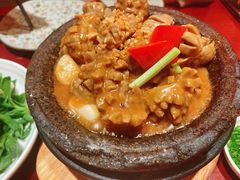 石锅手打牛肉丸-潮堂(环球金融中心店)