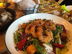 亚麻籽藜麦大虾沙拉-COMMUNE幻师(上邦百汇城店)