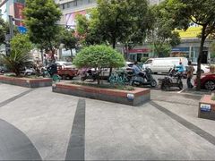 -奢月酒店(成都华西二院锦江院区三圣花乡地铁站店)