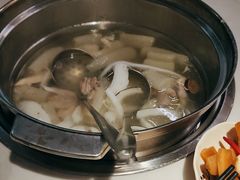 -三个椰子·现砍椰子鸡(金源CBD店)