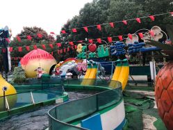 -玄武湖景区-情侣园游乐场