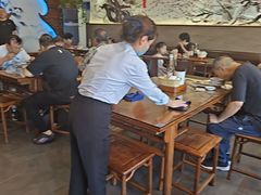 -笑来喜馄饨小笼工坊店(湖滨街店)