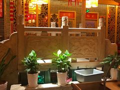 -大龙辣火锅·龙虾·烧烤(湖滨新天地店)