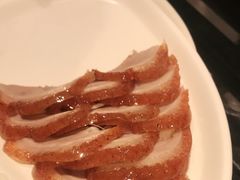 精品烤鸭-皇城根·鲁菜济南菜·吊炉烤鸭·炒鸡鱼头(济南旗舰店)