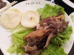 精品香酥鸭-晋阳饭庄(虎坊桥店)