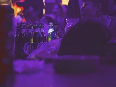 -Mx.cocktail bar