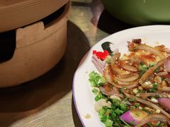 -六合居·明厨亮灶餐厅(成双大道店)