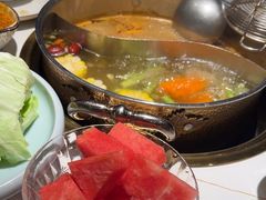 -牛人日志·鲜牛肉骨汤火锅(万科里瑧店)