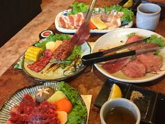 -炼火烤肉店