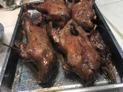 -王浩儿纪六孃甜皮鸭(乐山总店)