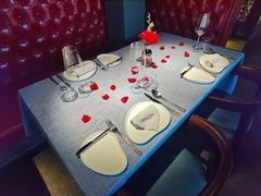 -弦月窗LUNETTE BY AMANDA(复兴路店)