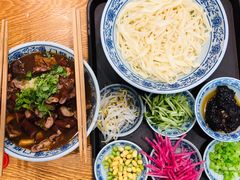 卤煮火烧-门框胡同百年卤煮(新街口店)