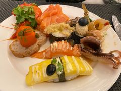 -圣丰索菲特·2 On 988 Café 自助餐厅