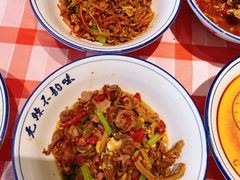 -笨豆腐居民楼菜馆•江西小炒(天津开发区店)