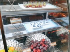 -宝利来国际大酒店-凤凰阁旋转餐厅