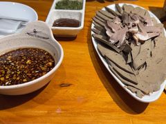 -一群羊手扒肉·火锅·早茶(远东公寓店)