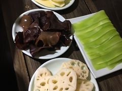 -红九格老火锅(三峡广场店)